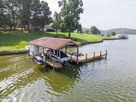 8719 Inlet Drive Knoxville TN 37922