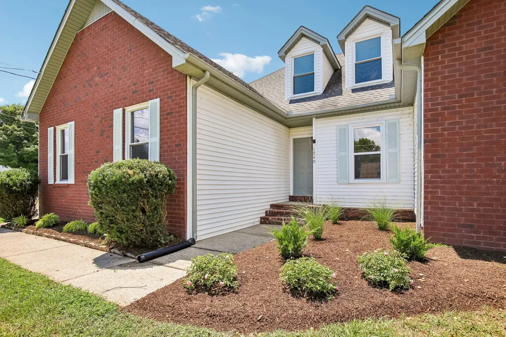 1940 Sterling Street Murfreesboro TN 37127