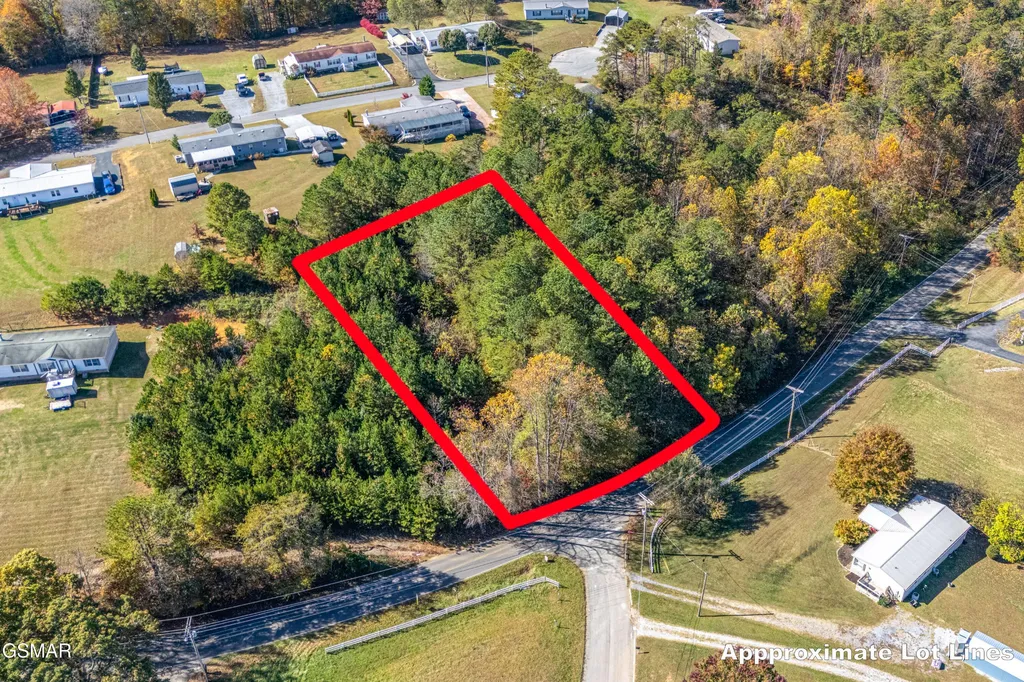 21 Green Hill Road Dandridge TN 37725