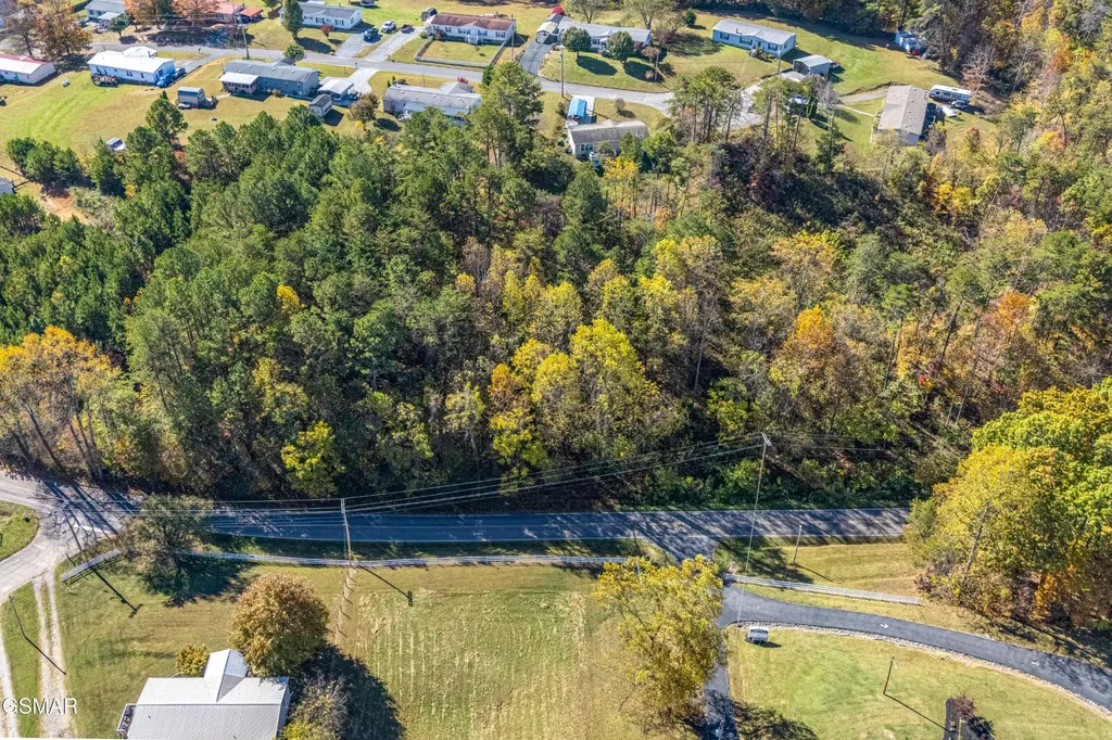 22 Green Hill Road Dandridge TN 37725