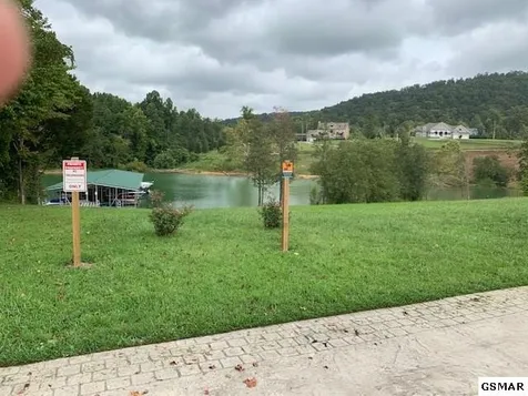 11 Mountain Way Sharps Chapel TN 37866