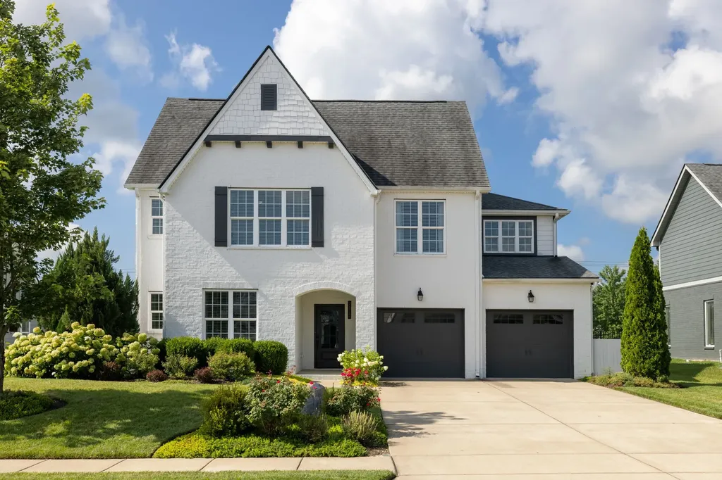 7117 Blondell Way College Grove TN 37046