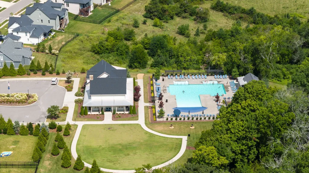 7117 Blondell Way College Grove TN 37046