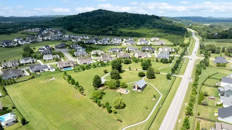 7117 Blondell Way College Grove TN 37046
