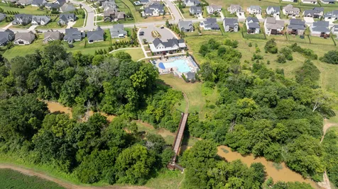 7117 Blondell Way College Grove TN 37046