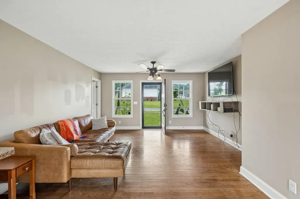503 Polo Lane Springfield TN 37172