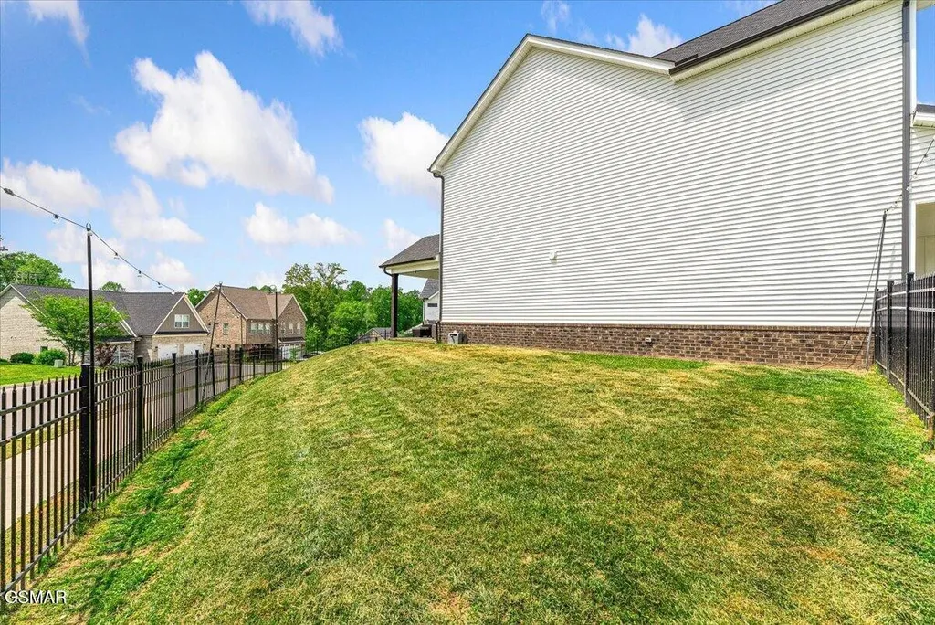 3205 Great Plains Lane Knoxville TN 37931