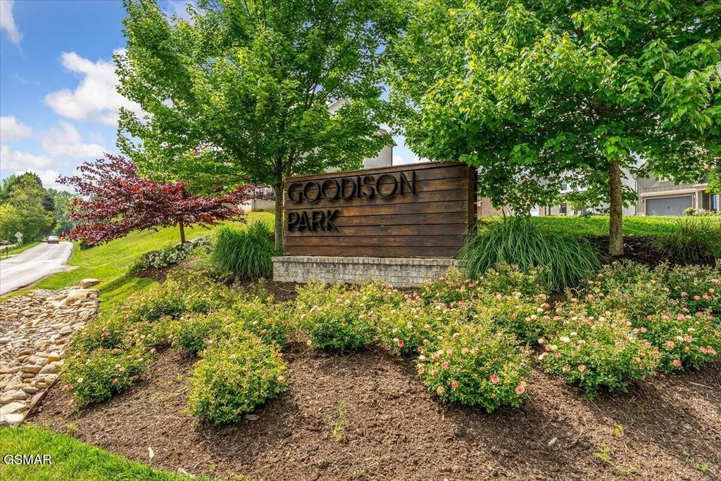 3205 Great Plains Lane Knoxville TN 37931