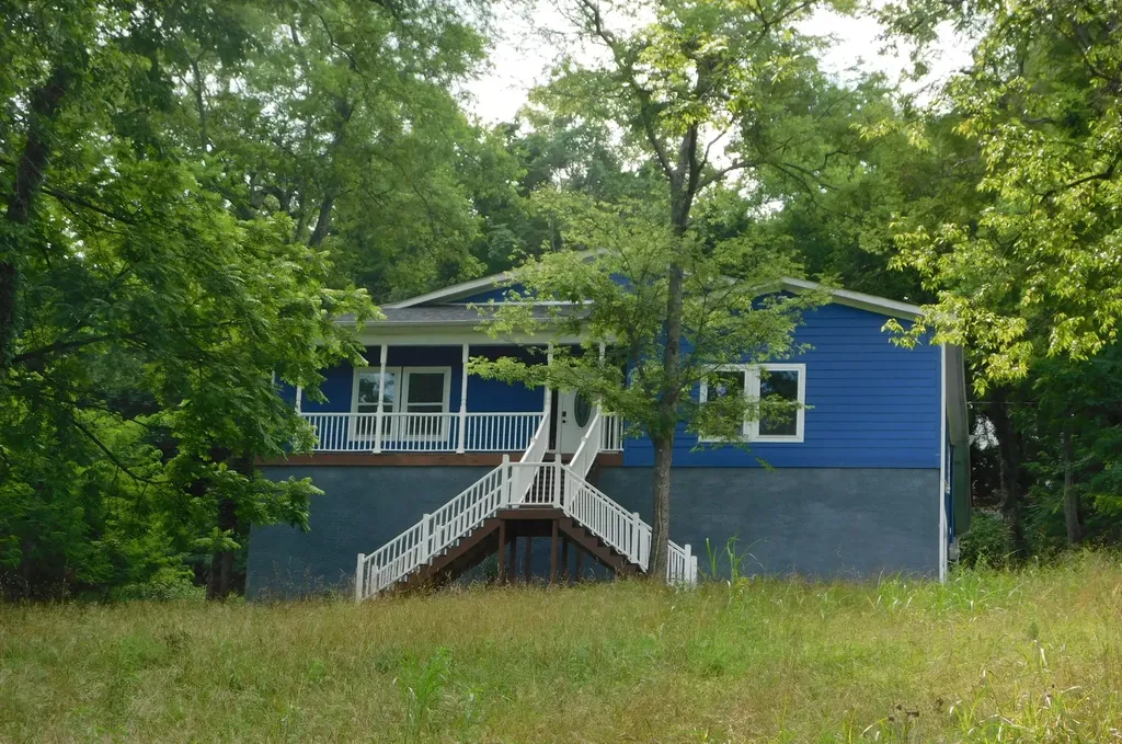 286 Emily Lane Bell Buckle TN 37020