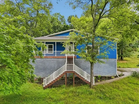 286 Emily Lane Bell Buckle TN 37020