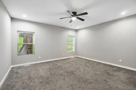 286 Emily Lane Bell Buckle TN 37020