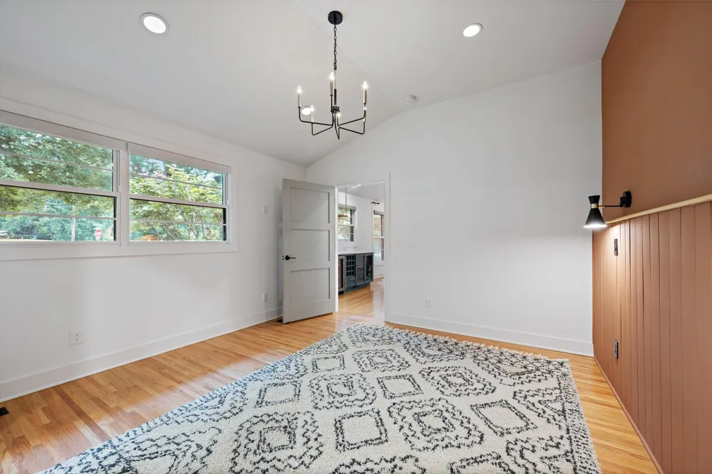 355 Barrywood Drive Nashville TN 37211
