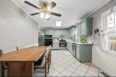601 Pineridge Drive Hopkinsville KY 42240