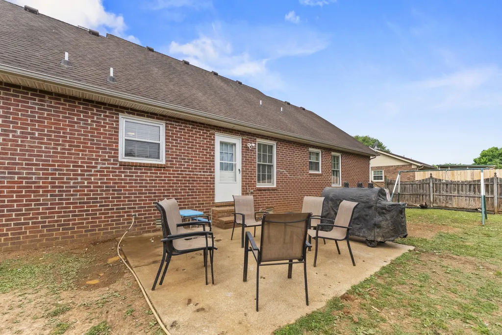 3950 Country Park Lane Murfreesboro TN 37128