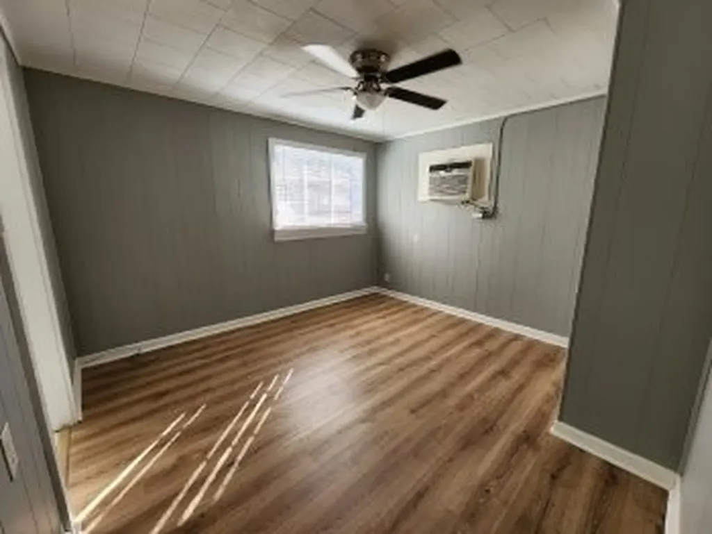 349 Hickory Heights Clarksville TN 37040