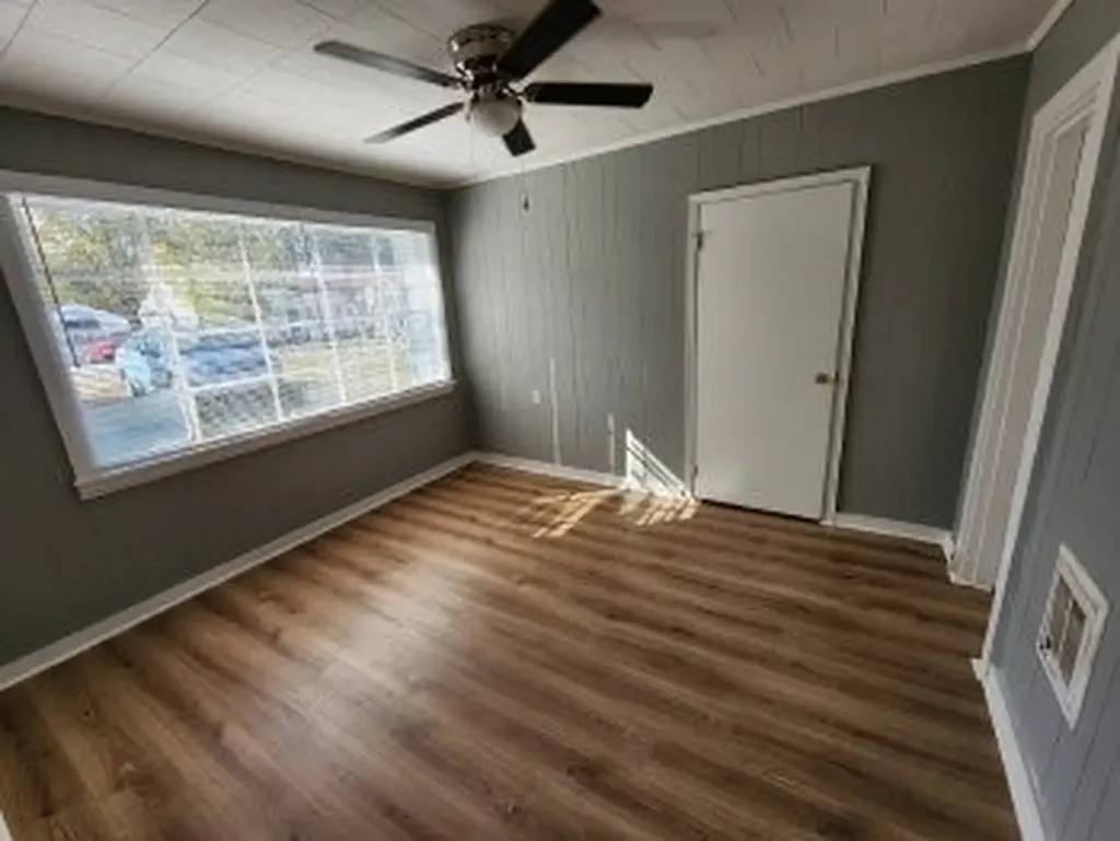 349 Hickory Heights Clarksville TN 37040