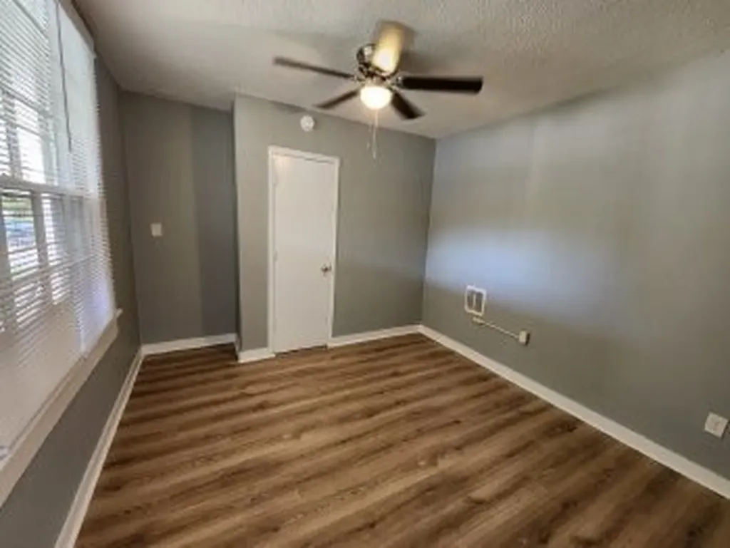 349 Hickory Heights Clarksville TN 37040