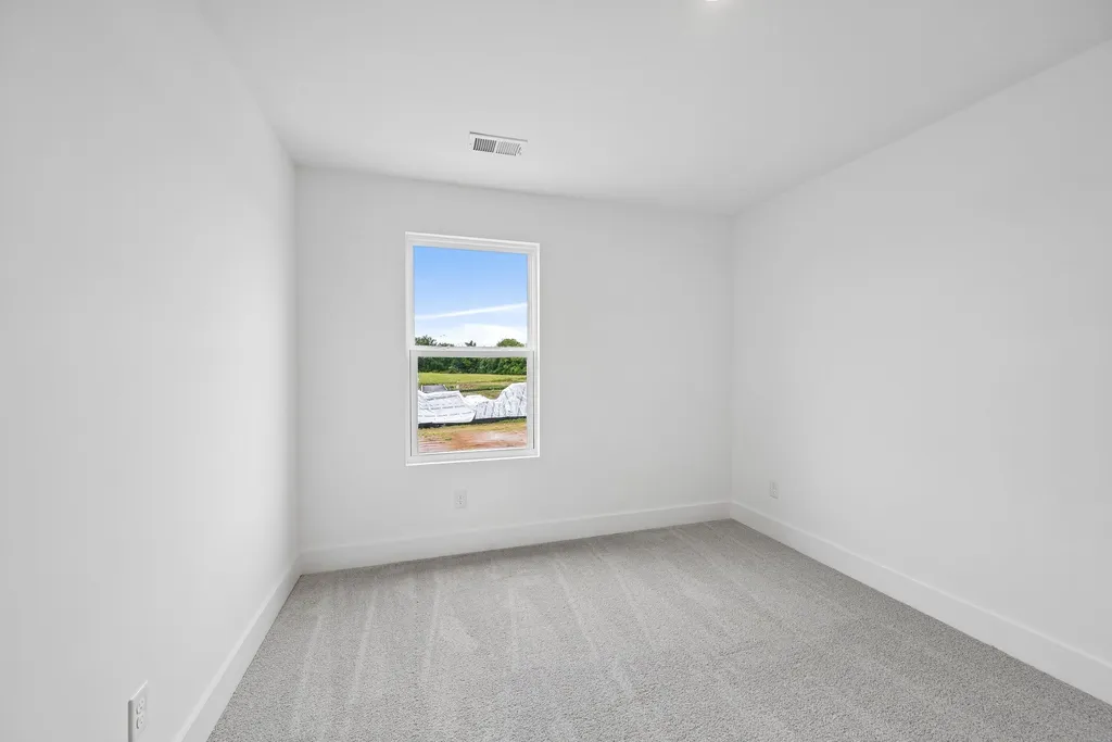 2597 Peaceful Valley Drive Columbia TN 38401