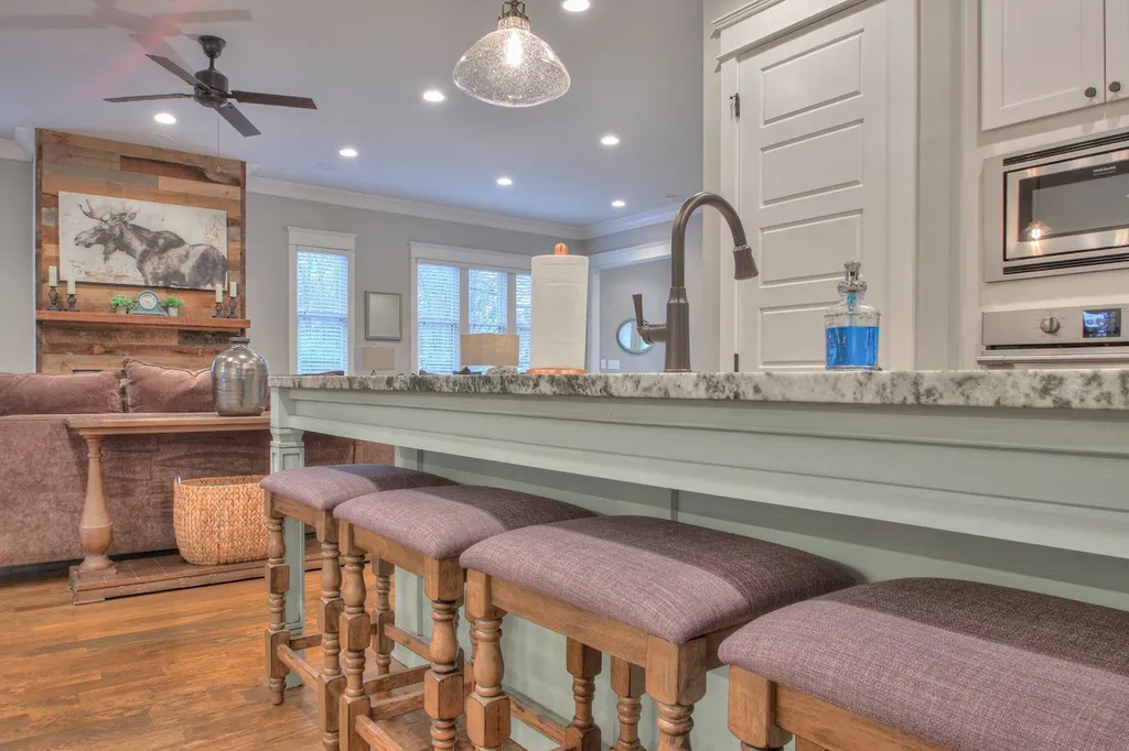 1002B Woodmont Boulevard Nashville TN 37204