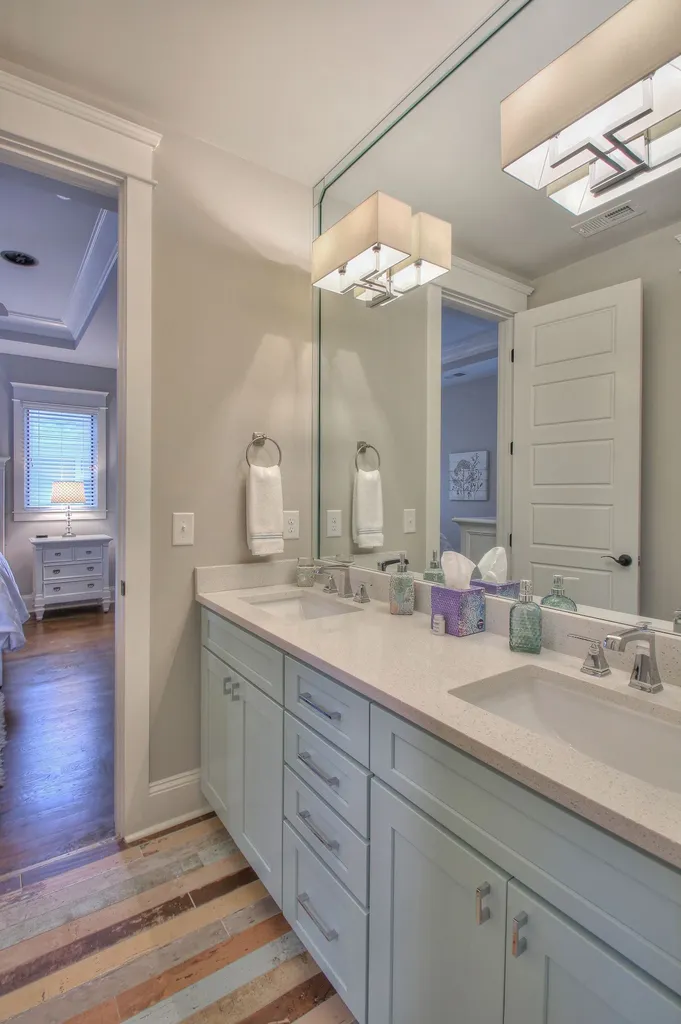 1002B Woodmont Boulevard Nashville TN 37204
