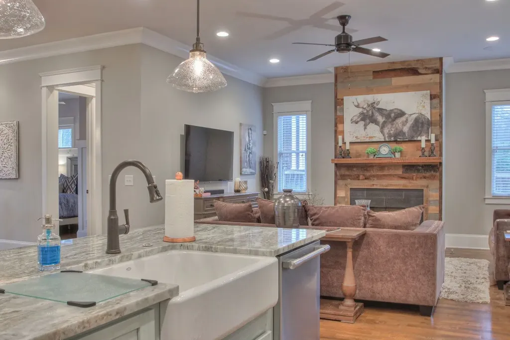 1002B Woodmont Boulevard Nashville TN 37204