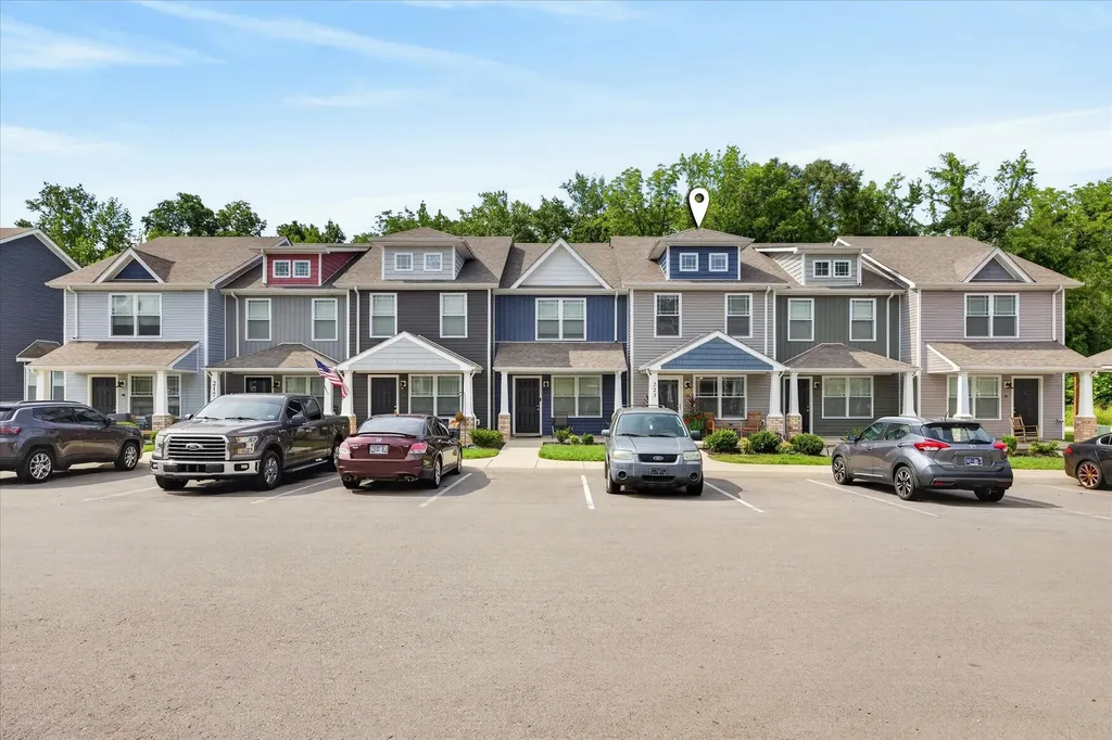 223 Woodland Valley Lane Clarksville TN 37040