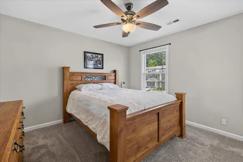 223 Woodland Valley Lane Clarksville TN 37040
