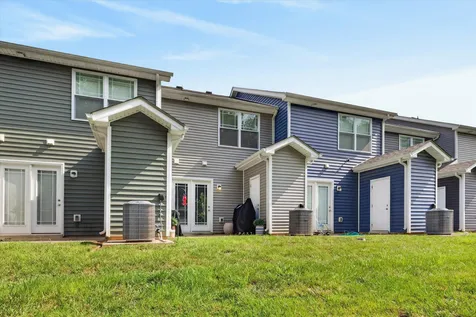 223 Woodland Valley Lane Clarksville TN 37040