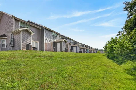 223 Woodland Valley Lane Clarksville TN 37040