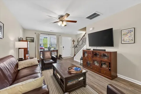 223 Woodland Valley Lane Clarksville TN 37040