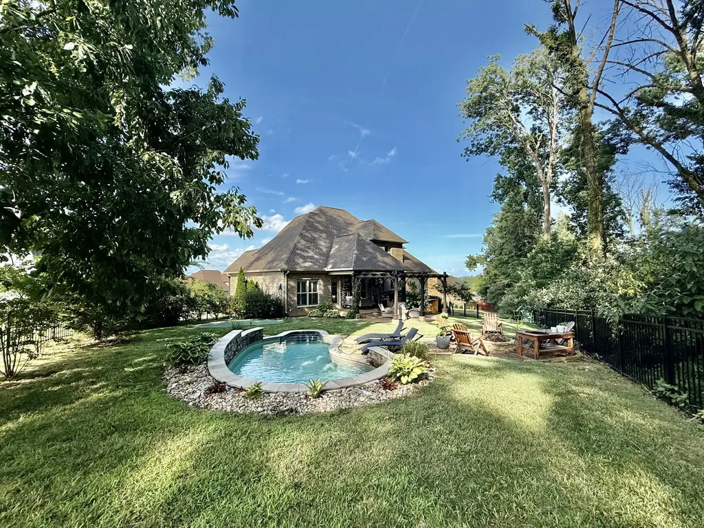 14 Colette Court Mount Juliet TN 37122