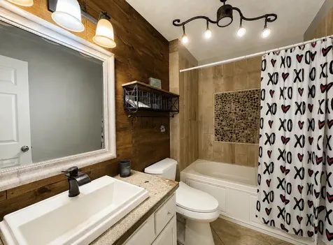 1013 S Tidwell Road Bon Aqua TN 37025