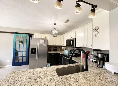 1013 S Tidwell Road Bon Aqua TN 37025
