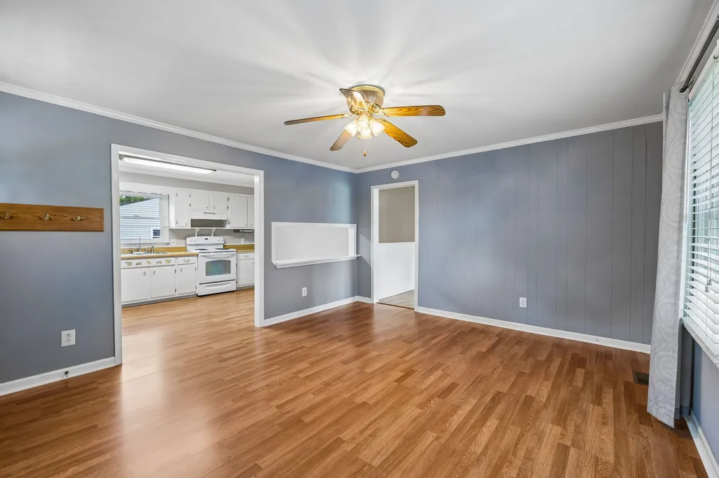 635 Dotsonville Road Clarksville TN 37042