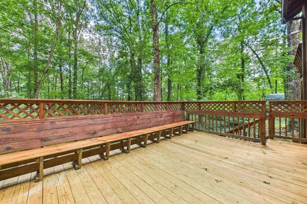170 County Road 709 Riceville TN 37370