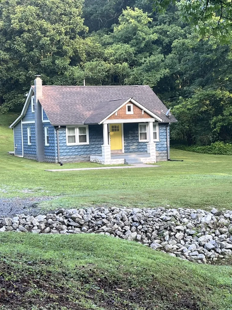 1199 Hillcrest Road Dickson TN 37055
