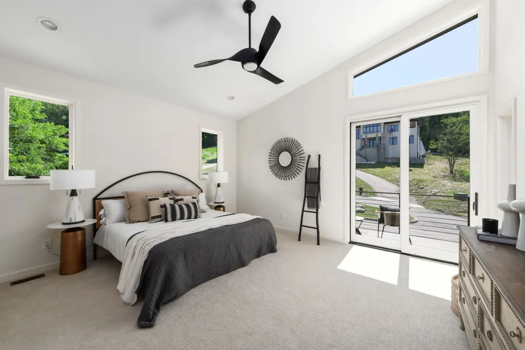 5812 Woodland Hills Drive Nashville TN 37211