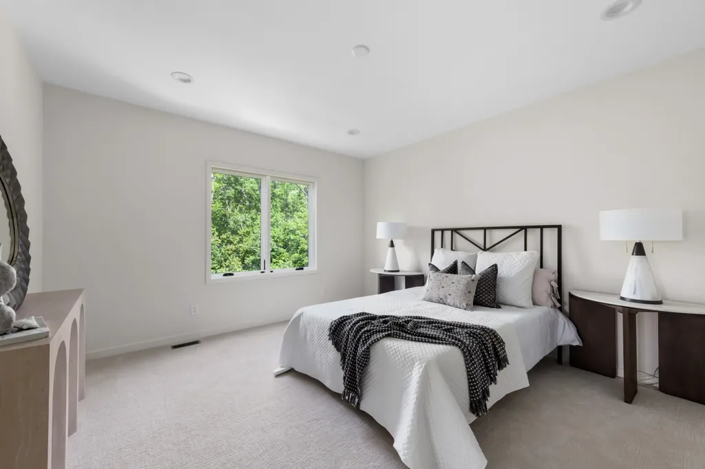 5812 Woodland Hills Drive Nashville TN 37211
