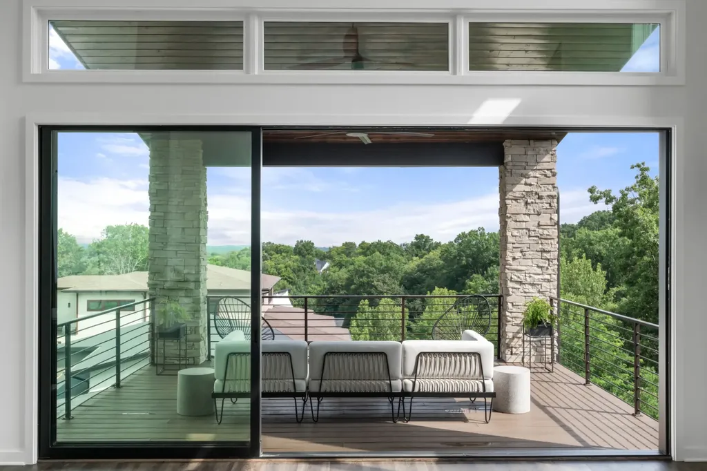 5812 Woodland Hills Drive Nashville TN 37211