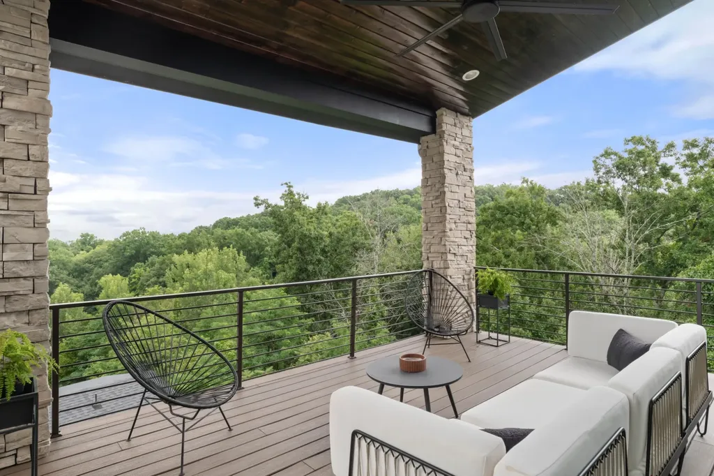 5812 Woodland Hills Drive Nashville TN 37211