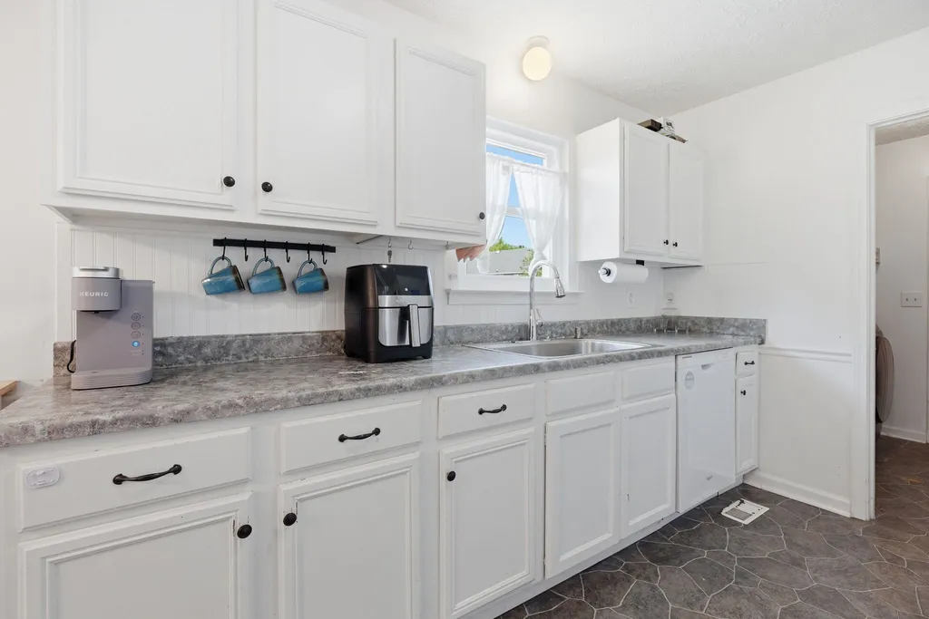 2014 Gardendale Drive Murfreesboro TN 37130