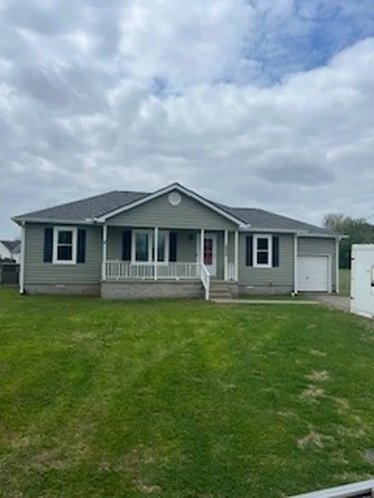 2014 Gardendale Drive Murfreesboro TN 37130
