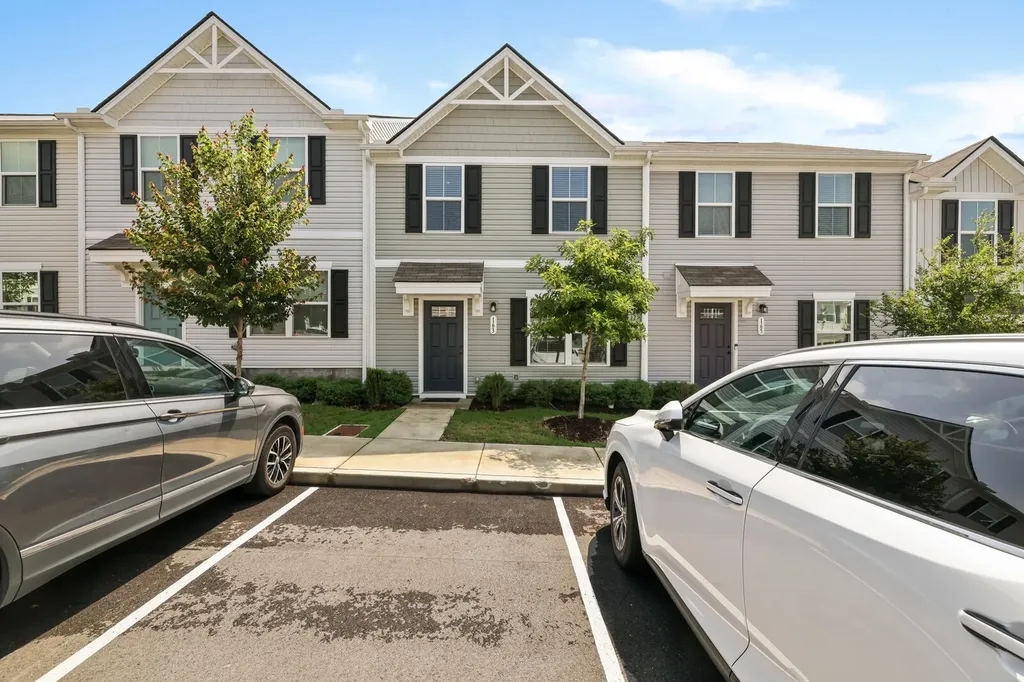2757 Thornton Grove Boulevard Nashville TN 37207
