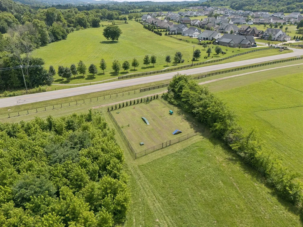 7628 Delancey Drive College Grove TN 37046