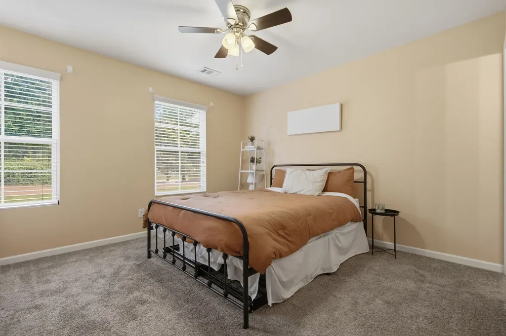 324 Mapleton Alley Hermitage TN 37076