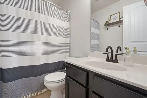 324 Mapleton Alley Hermitage TN 37076