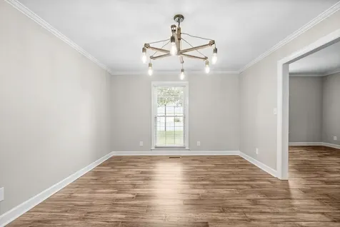 14 Harton Place Hopkinsville KY 42240