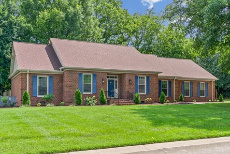 14 Harton Place Hopkinsville KY 42240