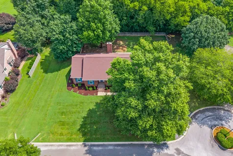 14 Harton Place Hopkinsville KY 42240