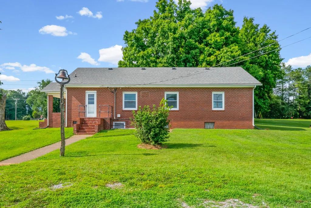 3350 Kirkwood Road Clarksville TN 37043